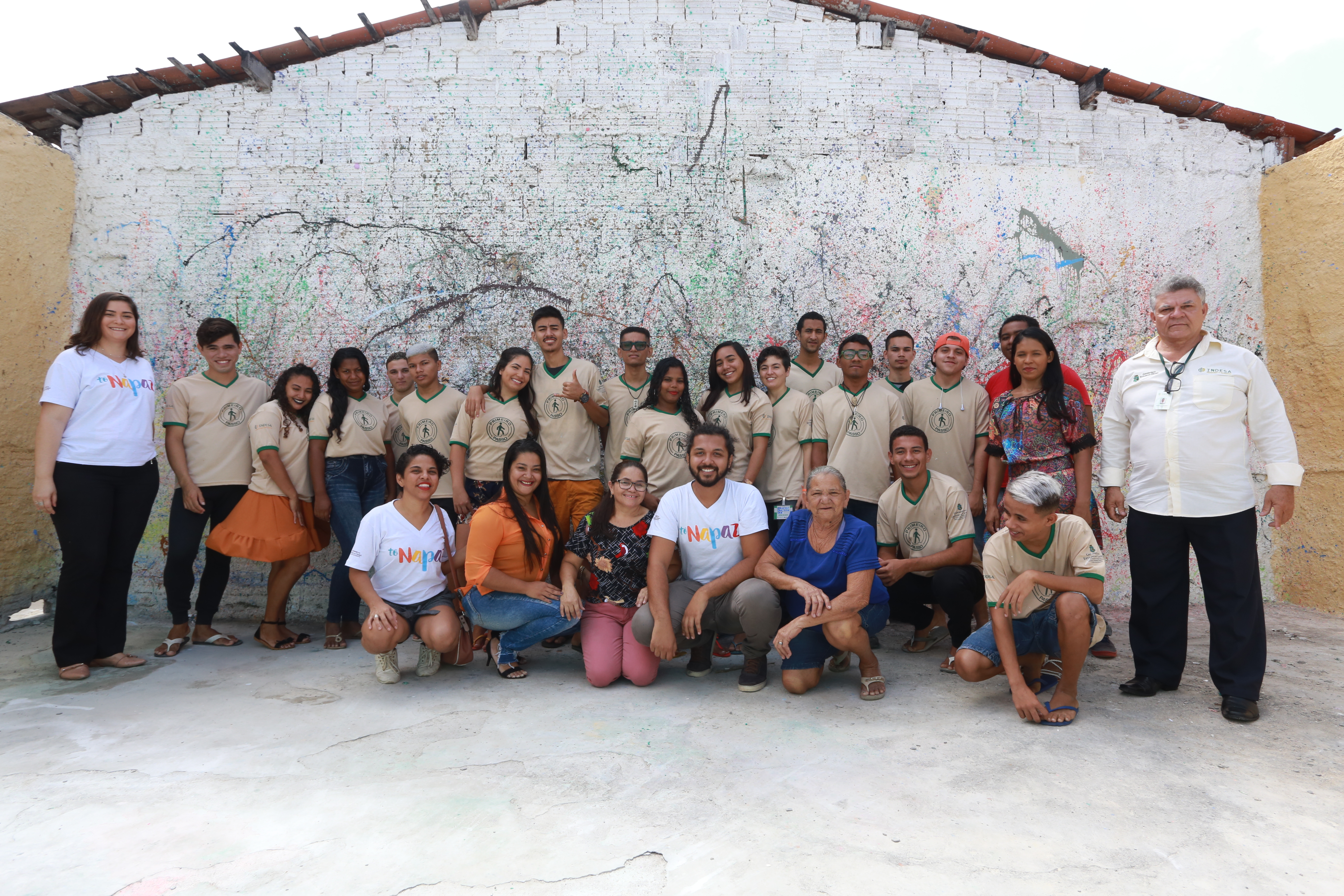 Ceará Pacífico: jovens do bairro Genibaú concluem curso de pintura e textura de paredes