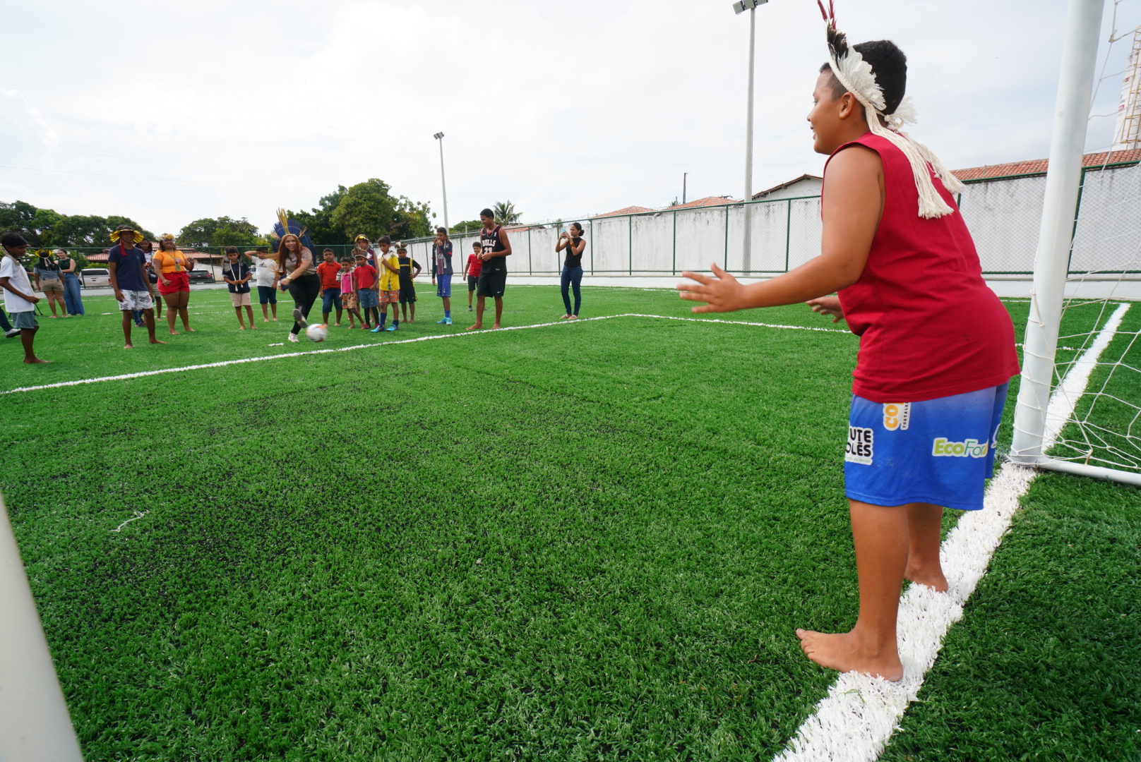 Governo do Ceará inaugura primeira areninha em território indígena