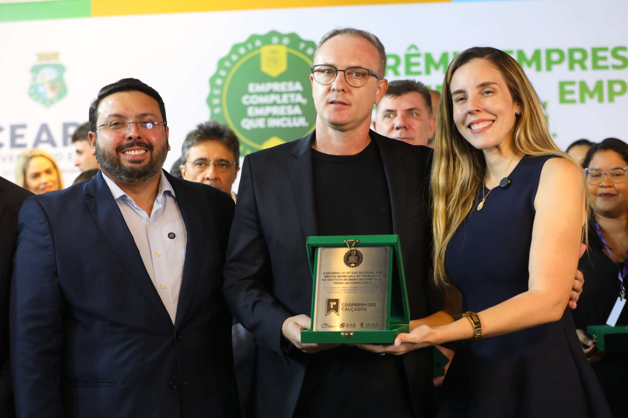 Selo “Empresa Completa, Empresa que Inclui” é concedido para 15 instituições cearenses em 2025