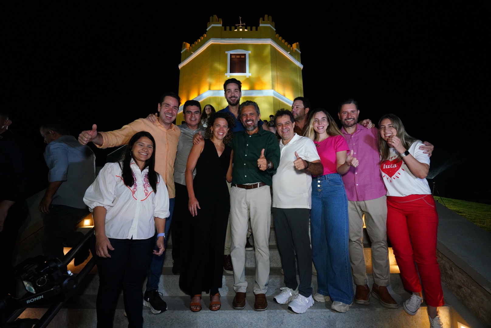 Símbolo do Ceará: Governo do Estado entrega Farol do Mucuripe restaurado à população cearense